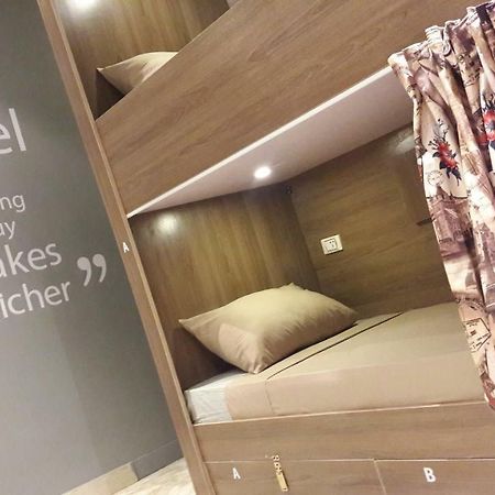 Tahrir Square Hostel Кайро Екстериор снимка