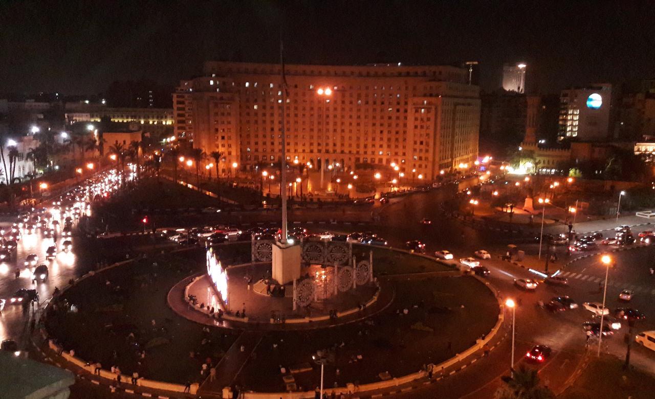 Tahrir Square Hostel Кайро Екстериор снимка